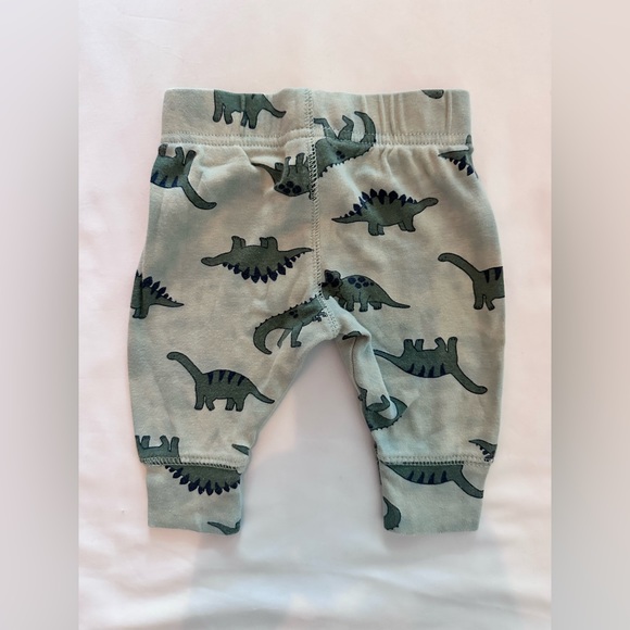 Matching dino set onesie and pants - Picture 5 of 9